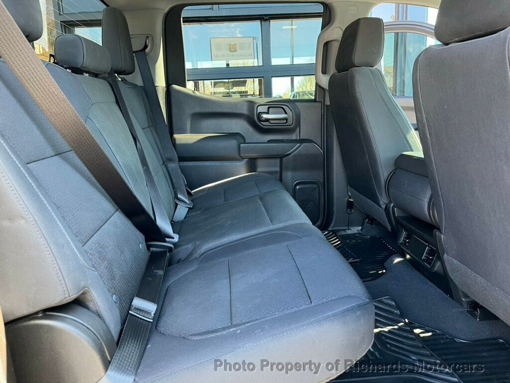2019 Chevrolet Silverado 1500 4WD Crew Cab 147" Custom Trail Boss - 22405410 - 22