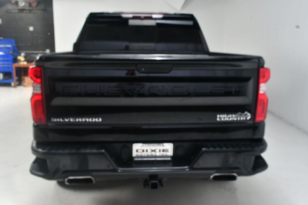 2019 Chevrolet Silverado 1500 High Country photo 13