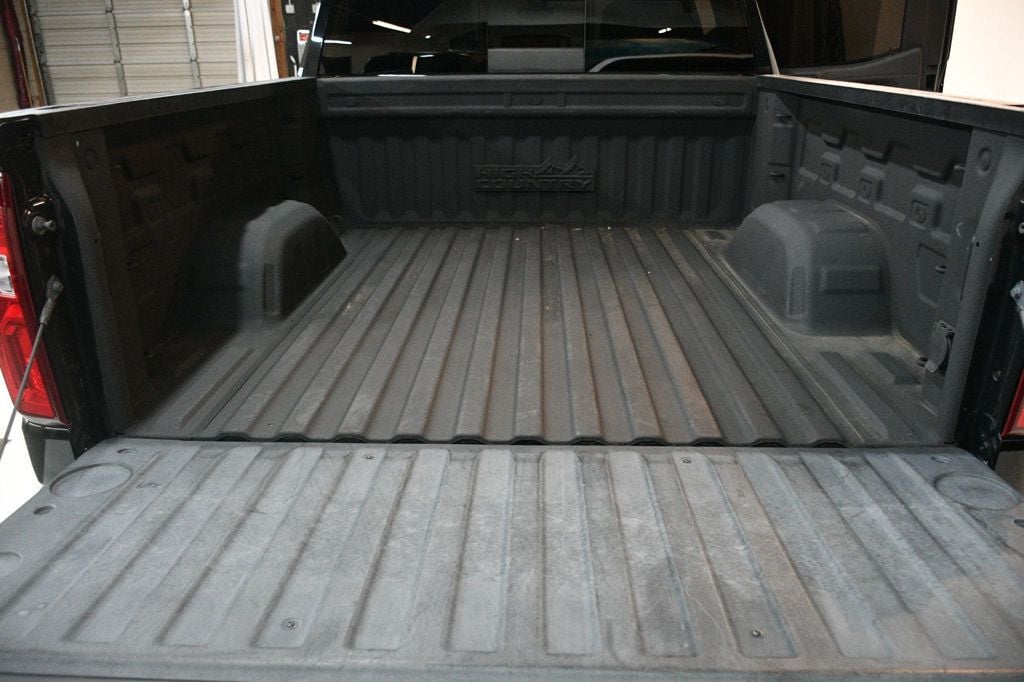 2019 Chevrolet Silverado 1500 High Country photo 19