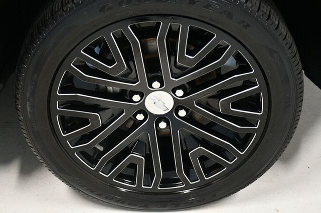 2019 Chevrolet Silverado 1500 4WD Crew Cab 147" High Country - 22914906 - 23