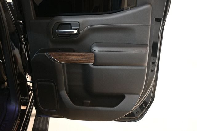 2019 Chevrolet Silverado 1500 4WD Crew Cab 147" High Country - 22914906 - 26