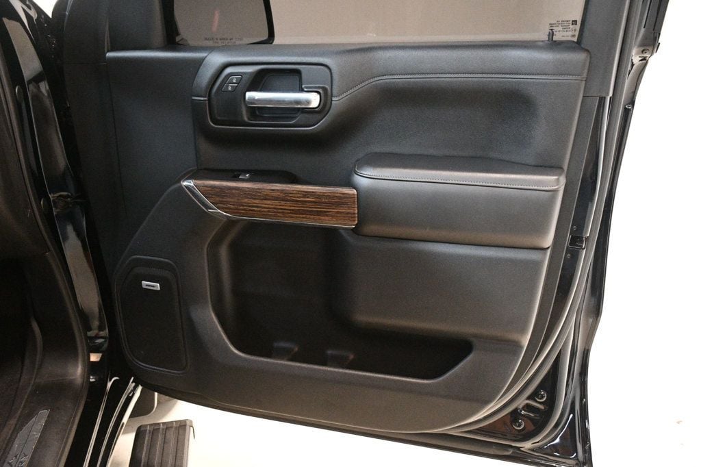 2019 Chevrolet Silverado 1500 High Country photo 27