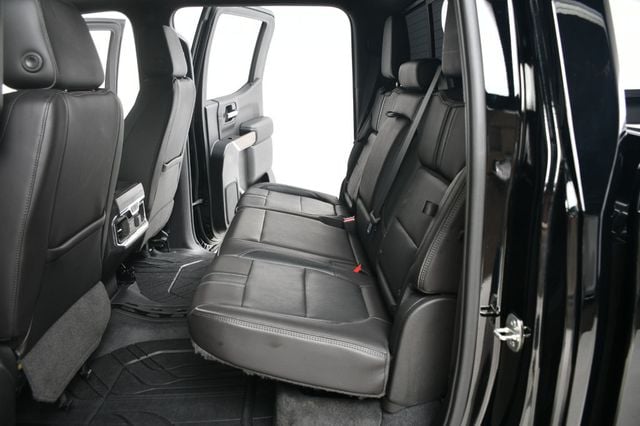 2019 Chevrolet Silverado 1500 4WD Crew Cab 147" High Country - 22914906 - 35