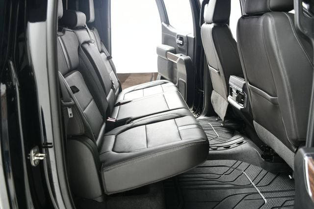 2019 Chevrolet Silverado 1500 4WD Crew Cab 147" High Country - 22914906 - 41