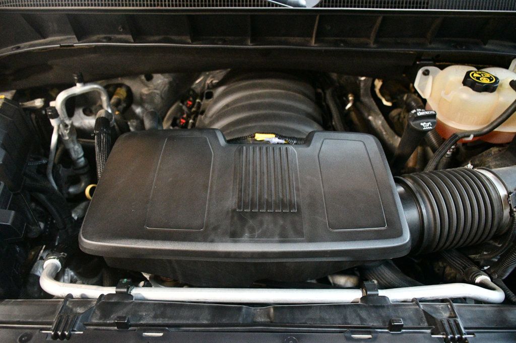 2019 Chevrolet Silverado 1500 4WD Crew Cab 147" High Country - 22914906 - 80