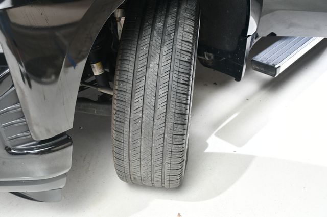 2019 Chevrolet Silverado 1500 4WD Crew Cab 147" High Country - 22914906 - 81