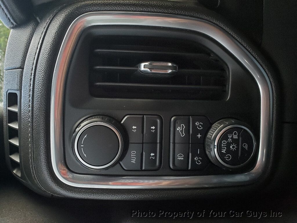 2019 Chevrolet Silverado 1500 4WD Crew Cab 147" High Country - 22904301 - 31