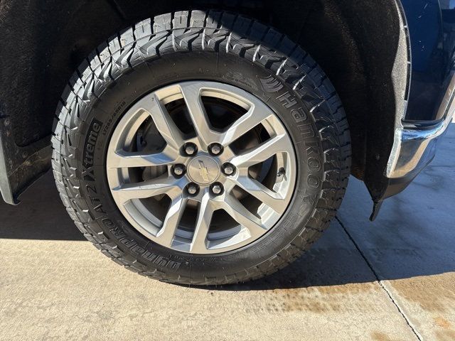 2019 Chevrolet Silverado 1500 4WD Crew Cab 147" LT - 22964251 - 18