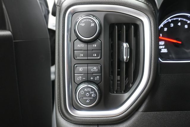 2019 Chevrolet Silverado 1500 4WD Crew Cab 147" LT Trail Boss - 23007453 - 22