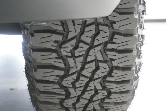 2019 Chevrolet Silverado 1500 4WD Crew Cab 147" LT Trail Boss - 23007453 - 27