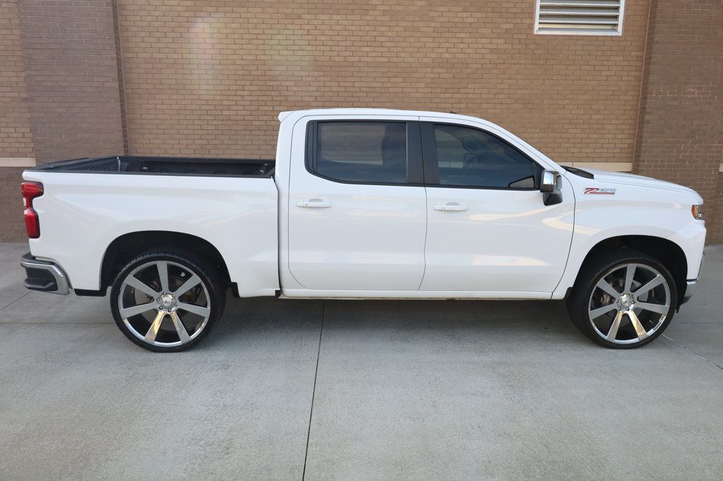 2019 Chevrolet Silverado 1500 LT Z71 photo 3