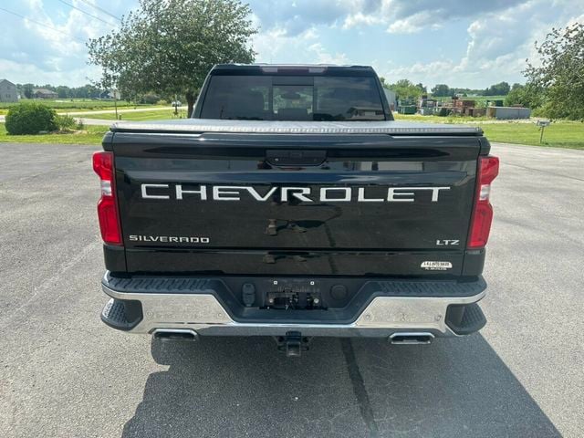 2019 Chevrolet Silverado 1500 4WD Crew Cab 147" LTZ - 23048760 - 3