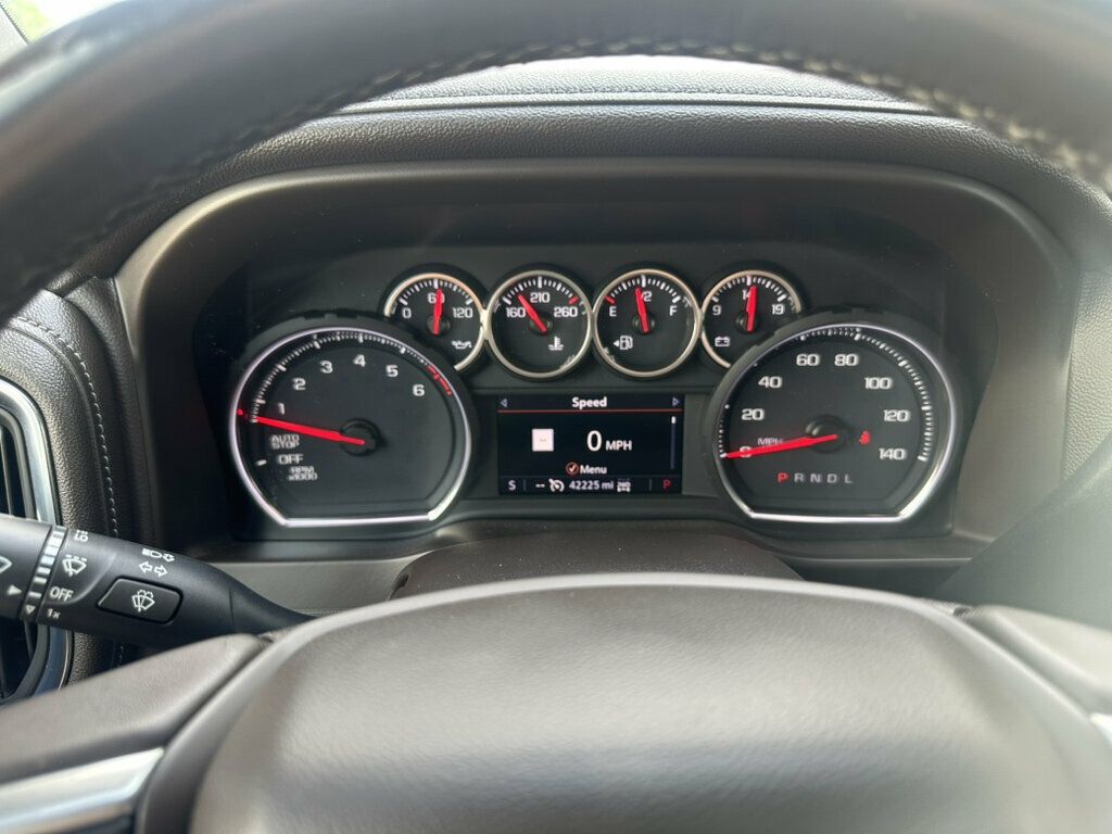 2019 Chevrolet Silverado 1500 4WD Crew Cab 147" LTZ - 23048760 - 7