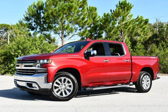 2019 Chevrolet Silverado 1500 4WD Crew Cab 147" LTZ W/LTZ Premium Package - 23053613 - 22