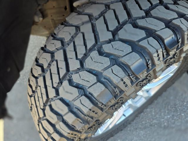 2019 Chevrolet Silverado 1500 4WD Crew Cab 147" RST - 22981153 - 11