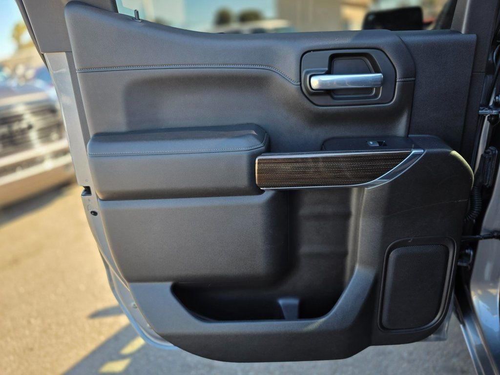 2019 Chevrolet Silverado 1500 4WD Crew Cab 147" RST - 22981153 - 20