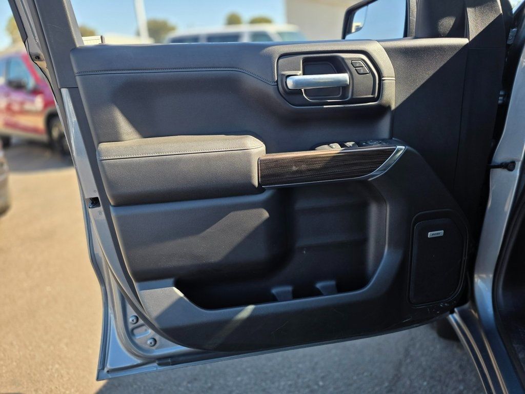 2019 Chevrolet Silverado 1500 4WD Crew Cab 147" RST - 22981153 - 21