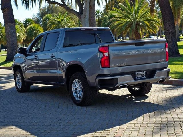 2019 Chevrolet Silverado 1500 4WD Crew Cab 147" RST - 22981153 - 3