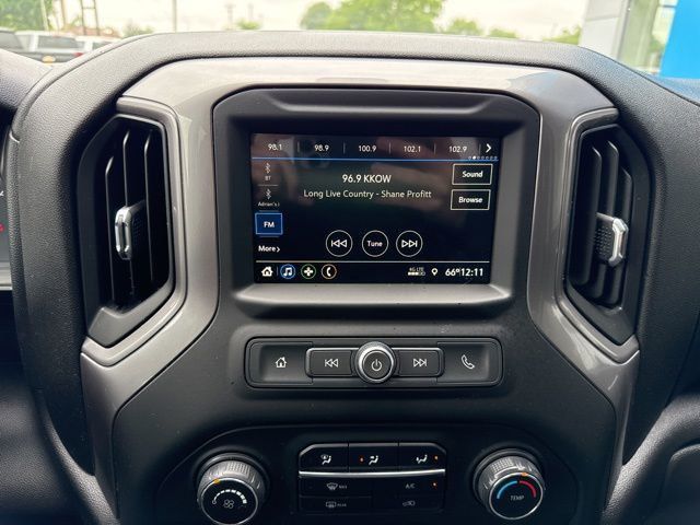 2019 Chevrolet Silverado 1500 4WD Crew Cab 157" Custom - 23024563 - 14