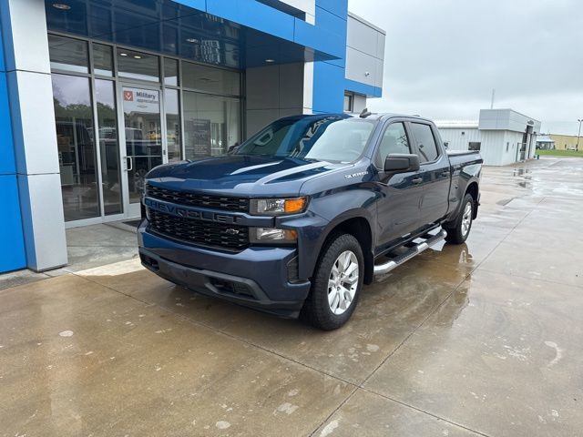 2019 Chevrolet Silverado 1500 4WD Crew Cab 157" Custom - 23024563 - 3