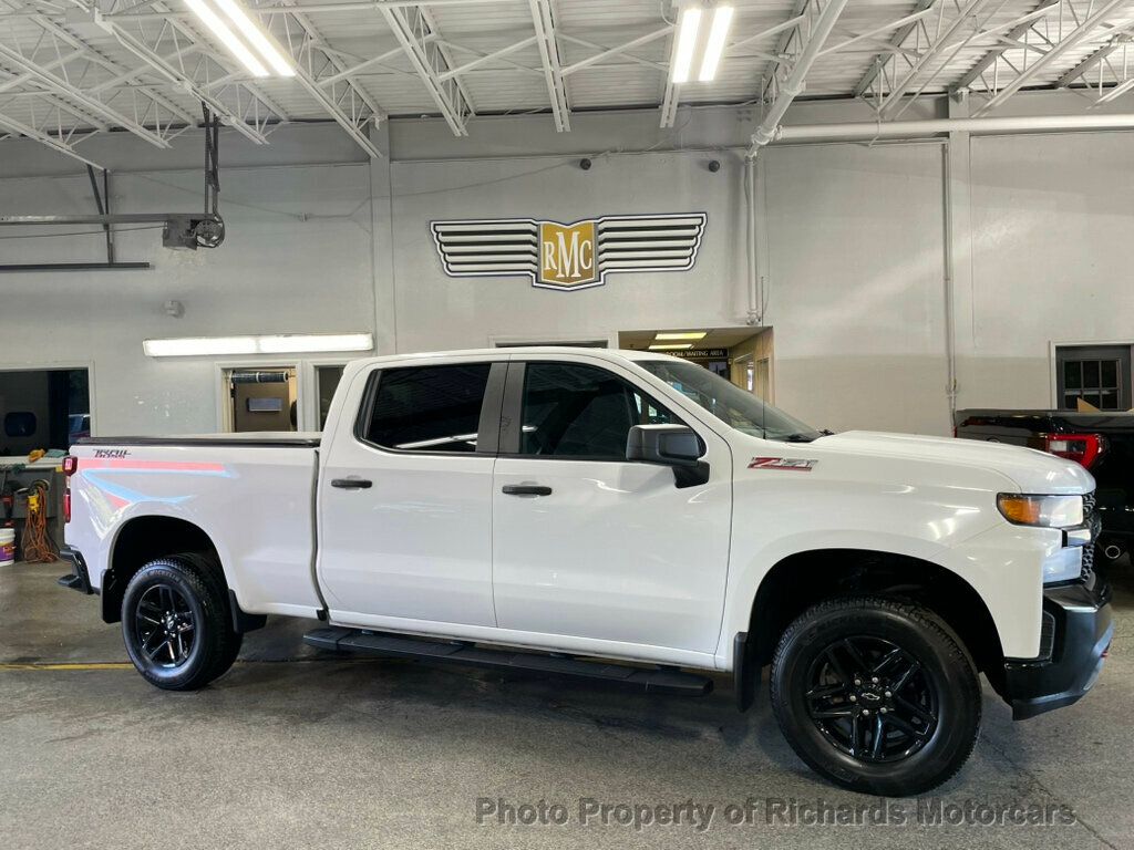 2019 Chevrolet Silverado 1500 Custom Trail Boss photo 2