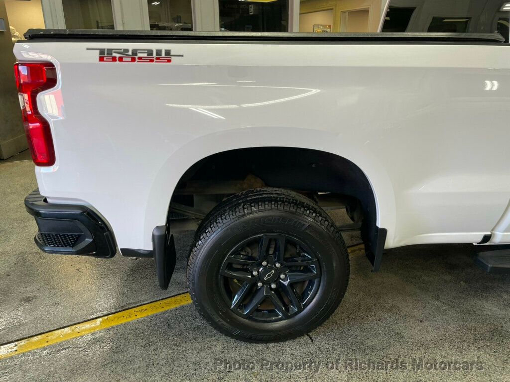 2019 Chevrolet Silverado 1500 Custom Trail Boss photo 8
