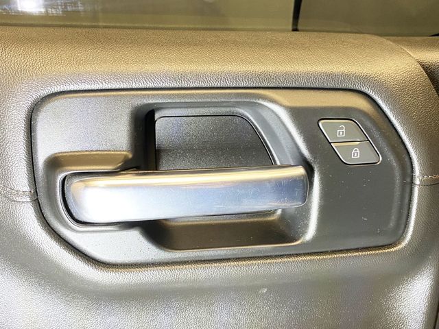 2019 Chevrolet Silverado 1500 4WD Crew Cab 157" LT - 22959522 - 18