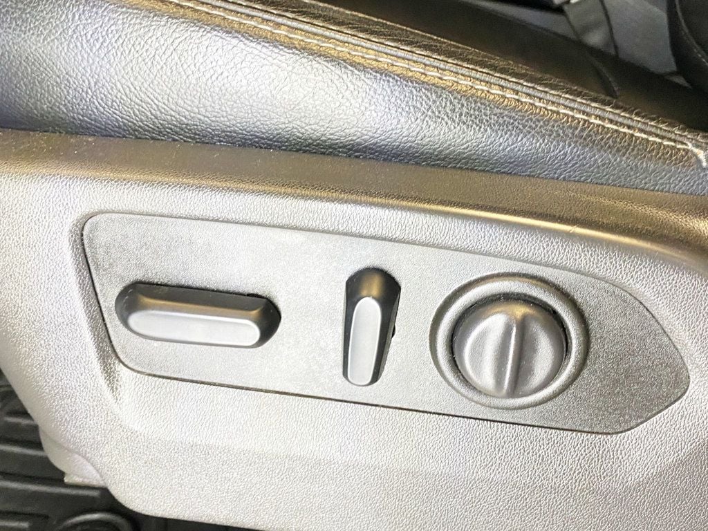 2019 Chevrolet Silverado 1500 4WD Crew Cab 157" LT - 22959522 - 21