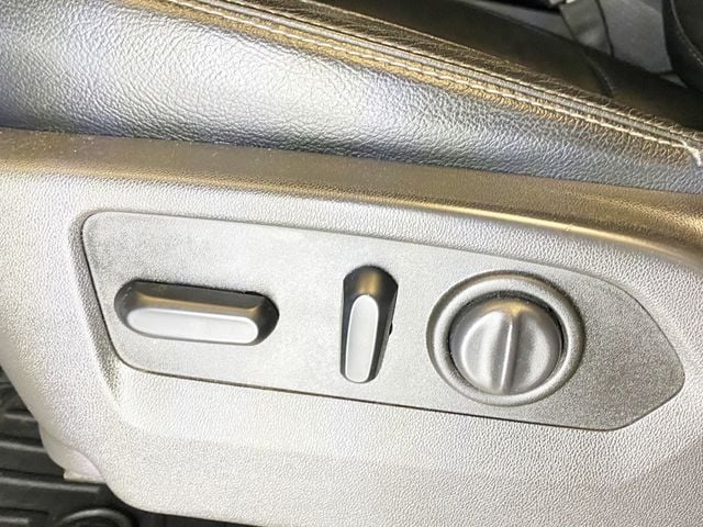 2019 Chevrolet Silverado 1500 4WD Crew Cab 157" LT - 22959522 - 21