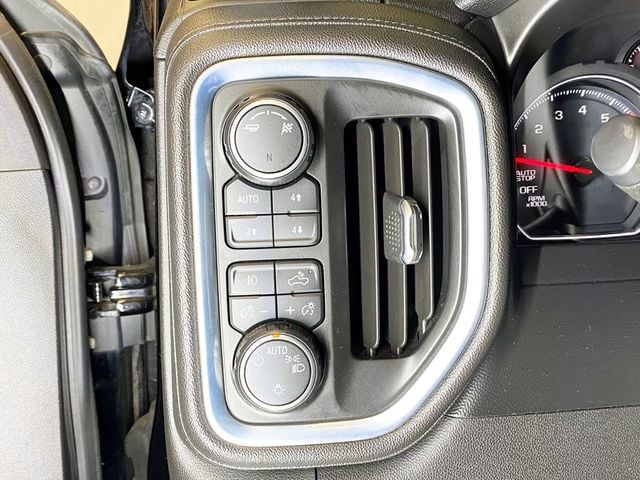 2019 Chevrolet Silverado 1500 4WD Crew Cab 157" LT - 22959522 - 23