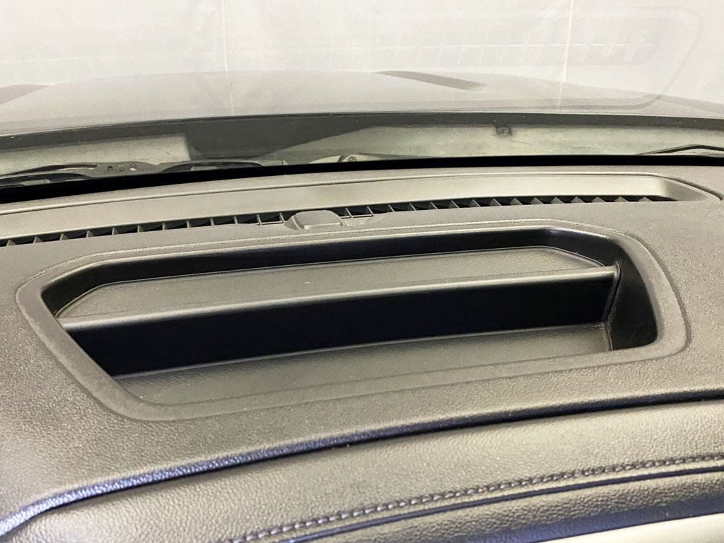 2019 Chevrolet Silverado 1500 4WD Crew Cab 157" LT - 22959522 - 32