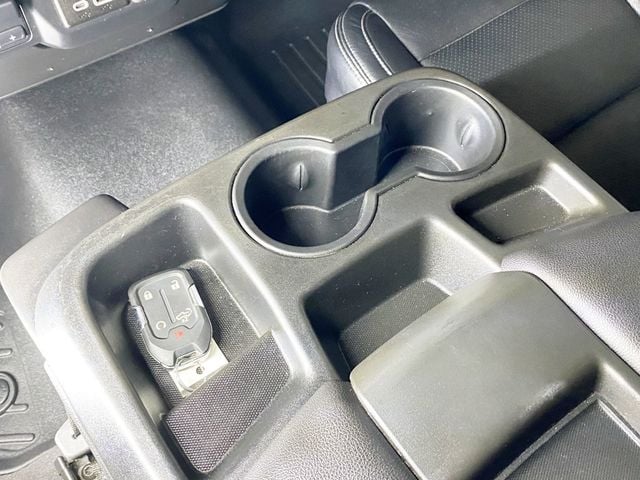 2019 Chevrolet Silverado 1500 4WD Crew Cab 157" LT - 22959522 - 36