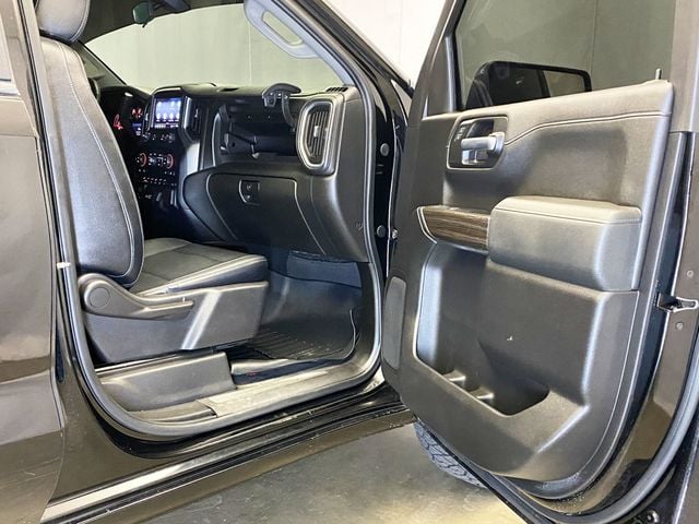 2019 Chevrolet Silverado 1500 4WD Crew Cab 157" LT - 22959522 - 40