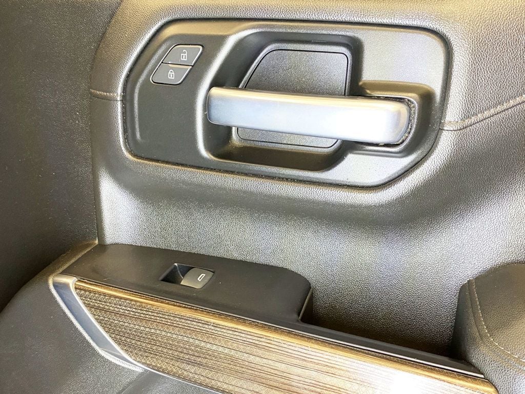 2019 Chevrolet Silverado 1500 4WD Crew Cab 157" LT - 22959522 - 41