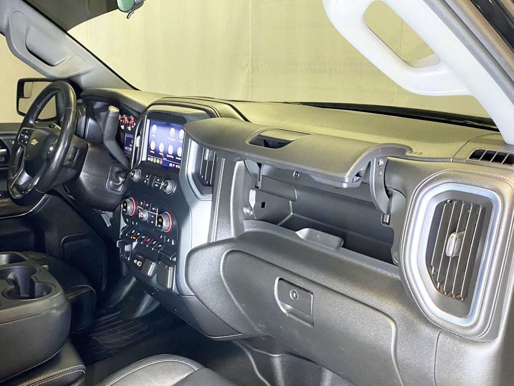 2019 Chevrolet Silverado 1500 4WD Crew Cab 157" LT - 22959522 - 43