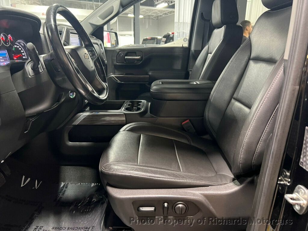 2019 Chevrolet Silverado 1500 4WD Crew Cab 157" LTZ - 22495249 - 13