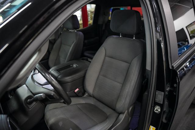 2019 Chevrolet Silverado 1500 4WD Crew Cab 157" RST - 23100928 - 3