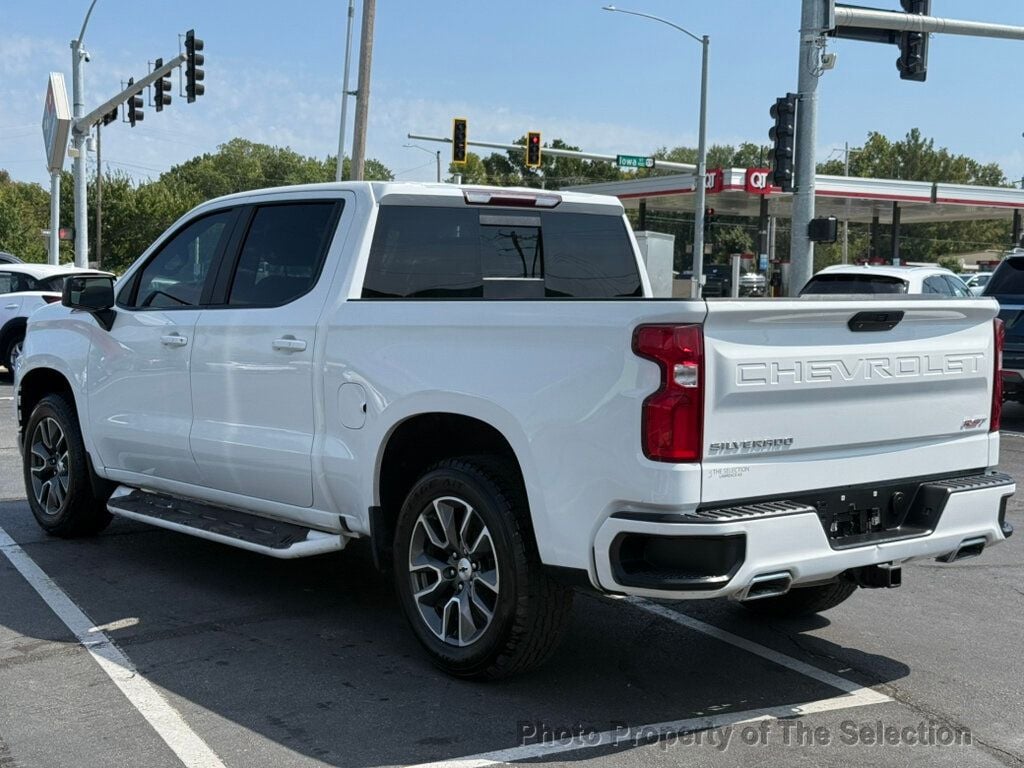 2019 Chevrolet Silverado 1500 RST photo 9