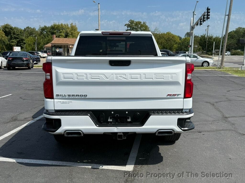 2019 Chevrolet Silverado 1500 RST photo 10