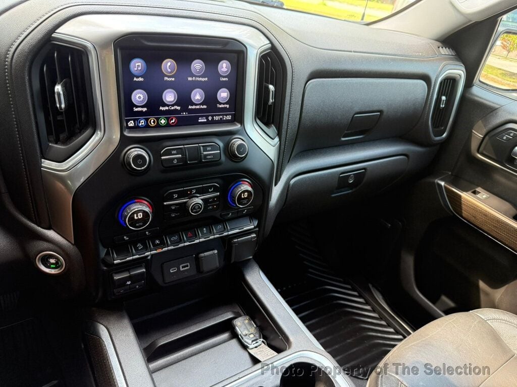 2019 Chevrolet Silverado 1500 RST photo 22