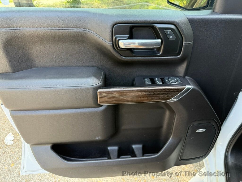 2019 Chevrolet Silverado 1500 RST photo 26