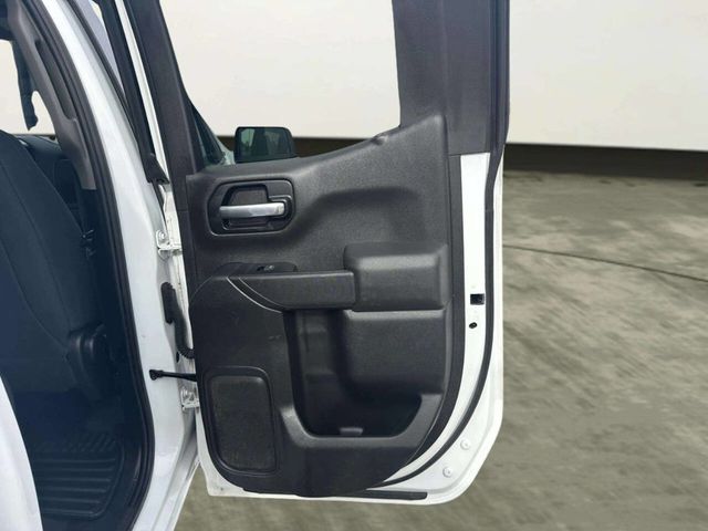 2019 Chevrolet Silverado 1500 4WD Double Cab 147" Custom - 23032553 - 15