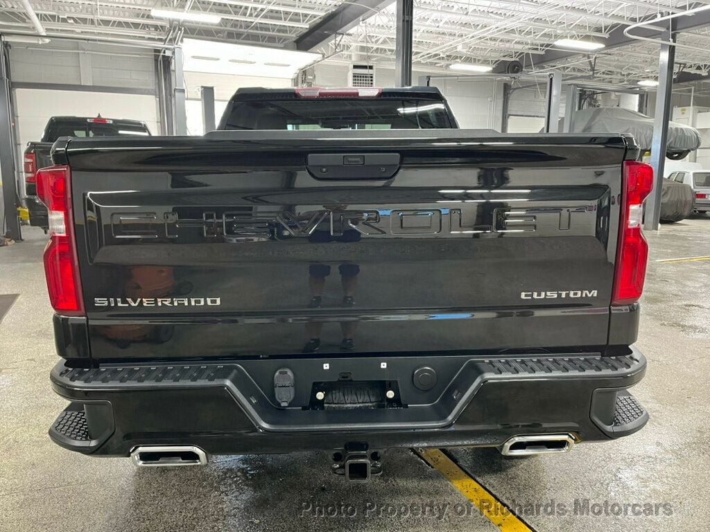 2019 Chevrolet Silverado 1500 Custom Trail Boss photo 4