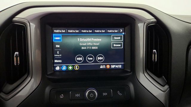 2019 Chevrolet Silverado 1500 4WD Double Cab 147'' Custom Trail Boss w/ 5.7L V8 & Convenience - 22943296 - 17