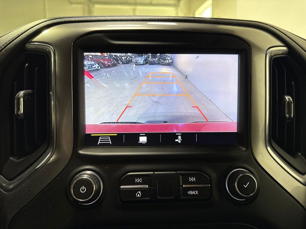 2019 Chevrolet Silverado 1500 4WD Double Cab 147" LT - 23068426 - 17