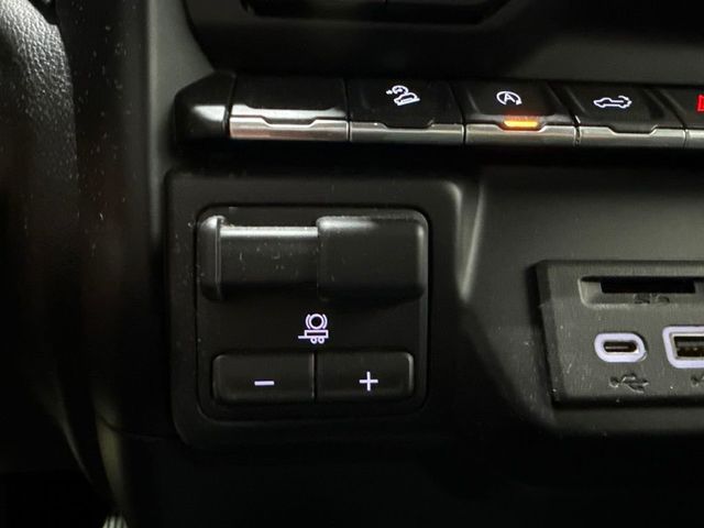 2019 Chevrolet Silverado 1500 4WD Double Cab 147" LT - 23068426 - 19
