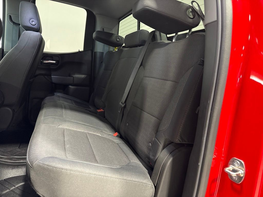2019 Chevrolet Silverado 1500 4WD Double Cab 147" LT - 23068426 - 24
