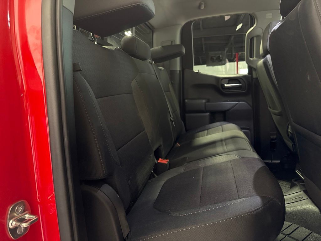 2019 Chevrolet Silverado 1500 4WD Double Cab 147" LT - 23068426 - 31