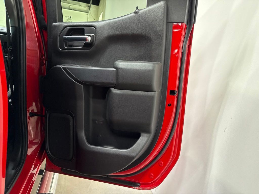 2019 Chevrolet Silverado 1500 4WD Double Cab 147" LT - 23068426 - 32
