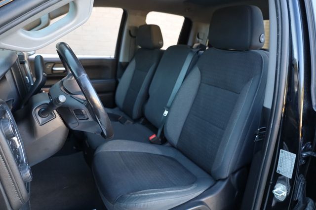 2019 Chevrolet Silverado 1500 4WD Double Cab 147" LT - 22936098 - 9